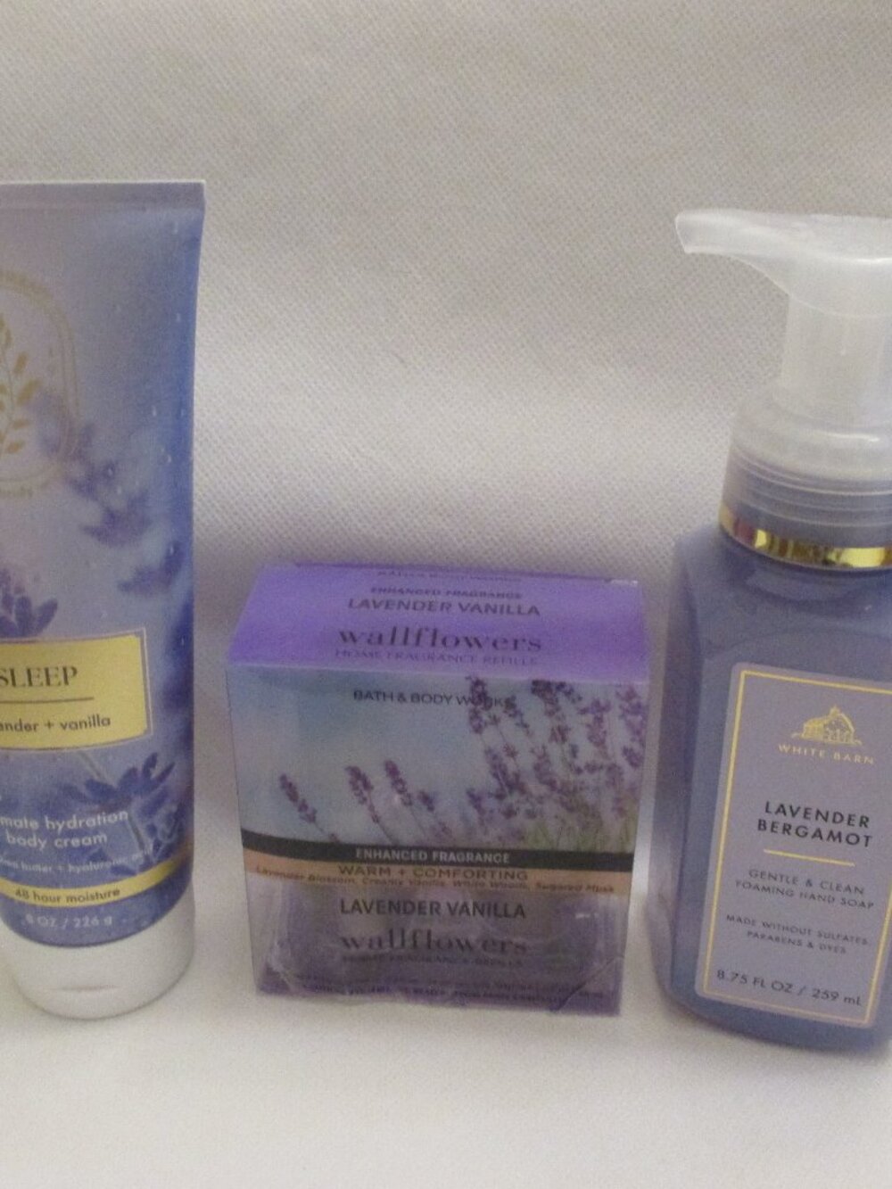 3 pc Bath & Body Works Lavender bundle - Wallflower, Body Cream & Hand Soap